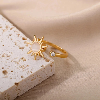 Aura Sunflower Ring